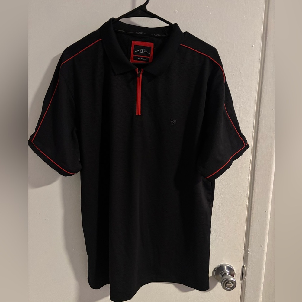 NWT Artful Rebel Black Red Trim Zip Polo Shirt XL Streetwear
(1002)